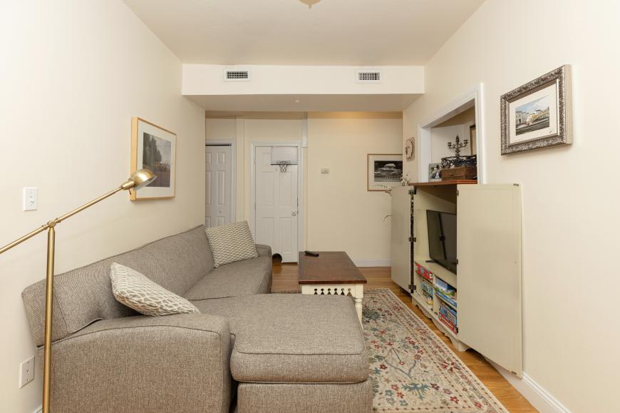 9 P St – photo 3