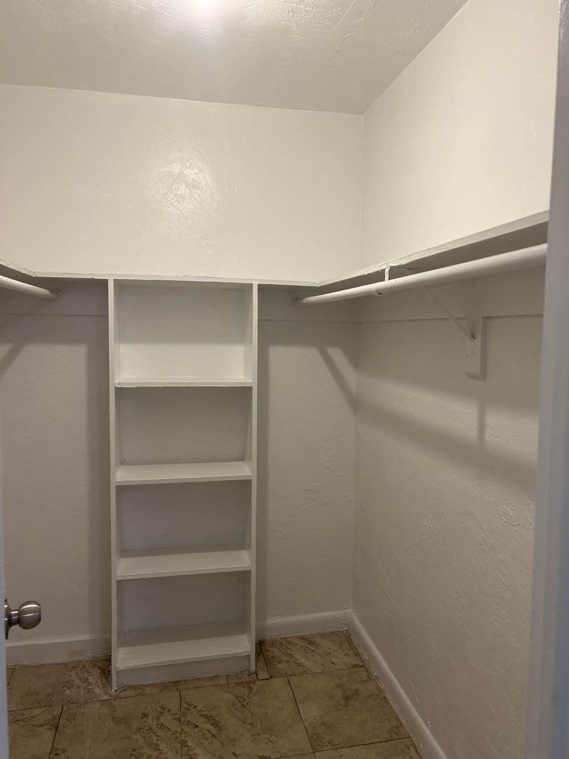 1 Bed / 1 Bath – photo 3