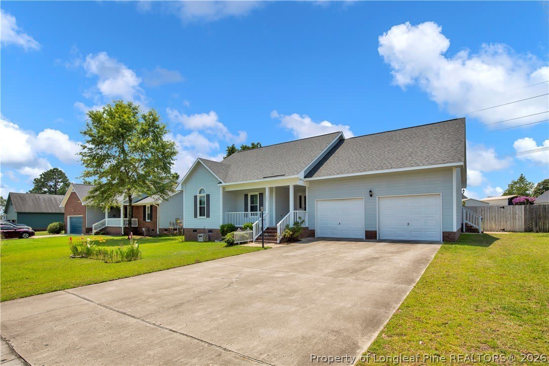 380 Eileen Drive – photo 2