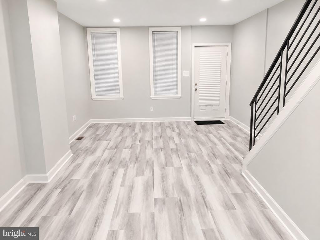 3133 Euclid Avenue – photo 4