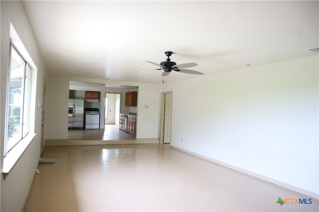 707 Old Seguin Luling – photo 4