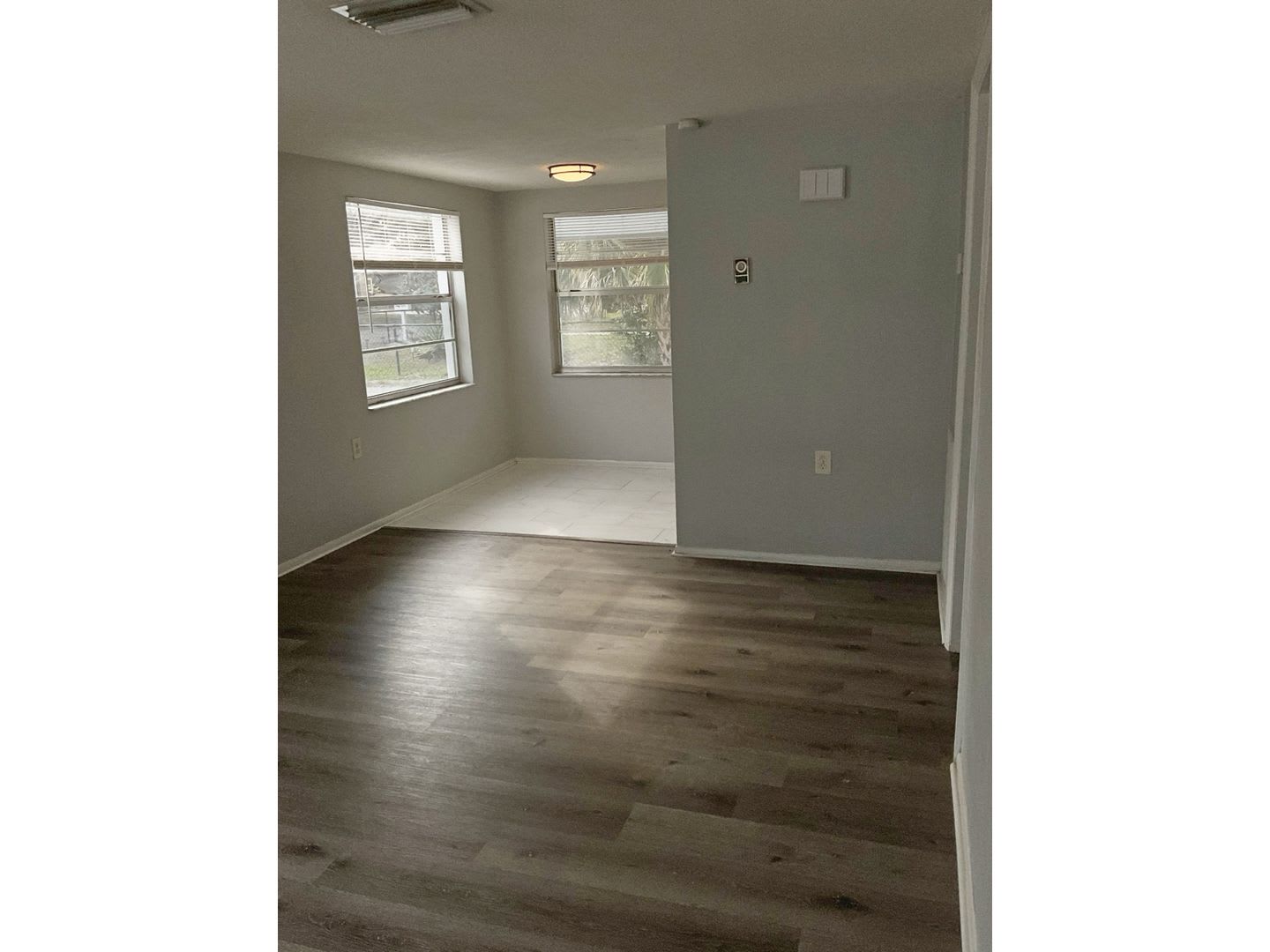 Cozy 1Bd 1Bth Retreat In Holiday Discover Your Ideal Space – photo 4