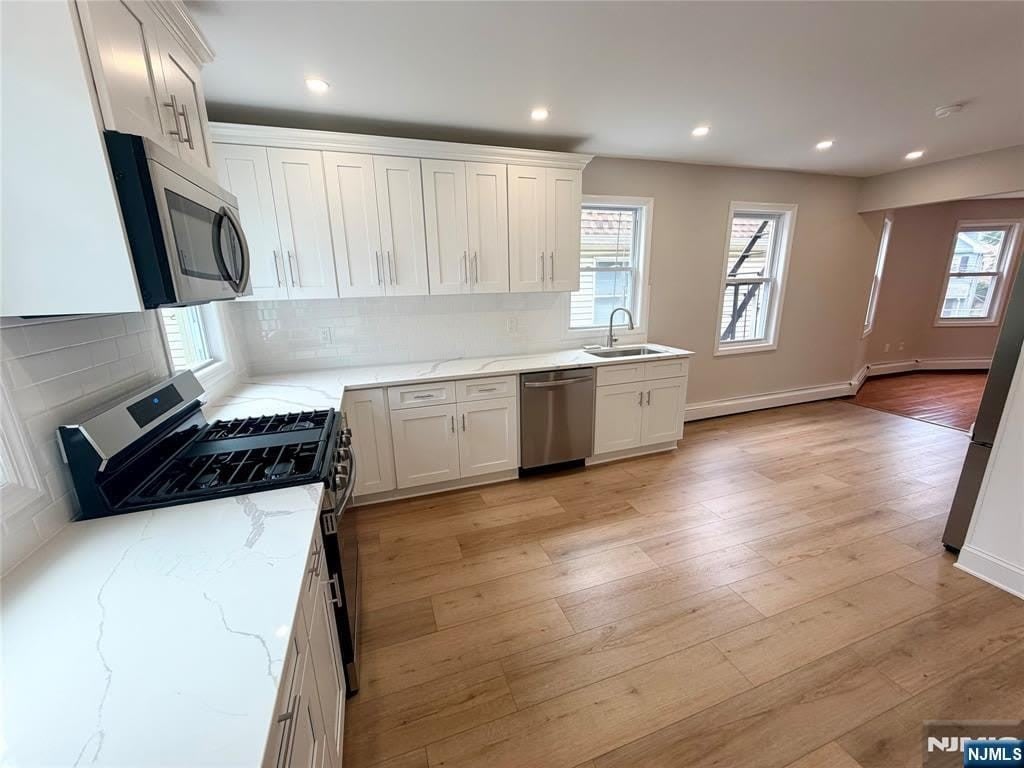 35 Claremont – photo 3