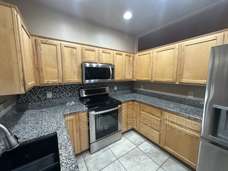 376 North 2480th West – photo 5