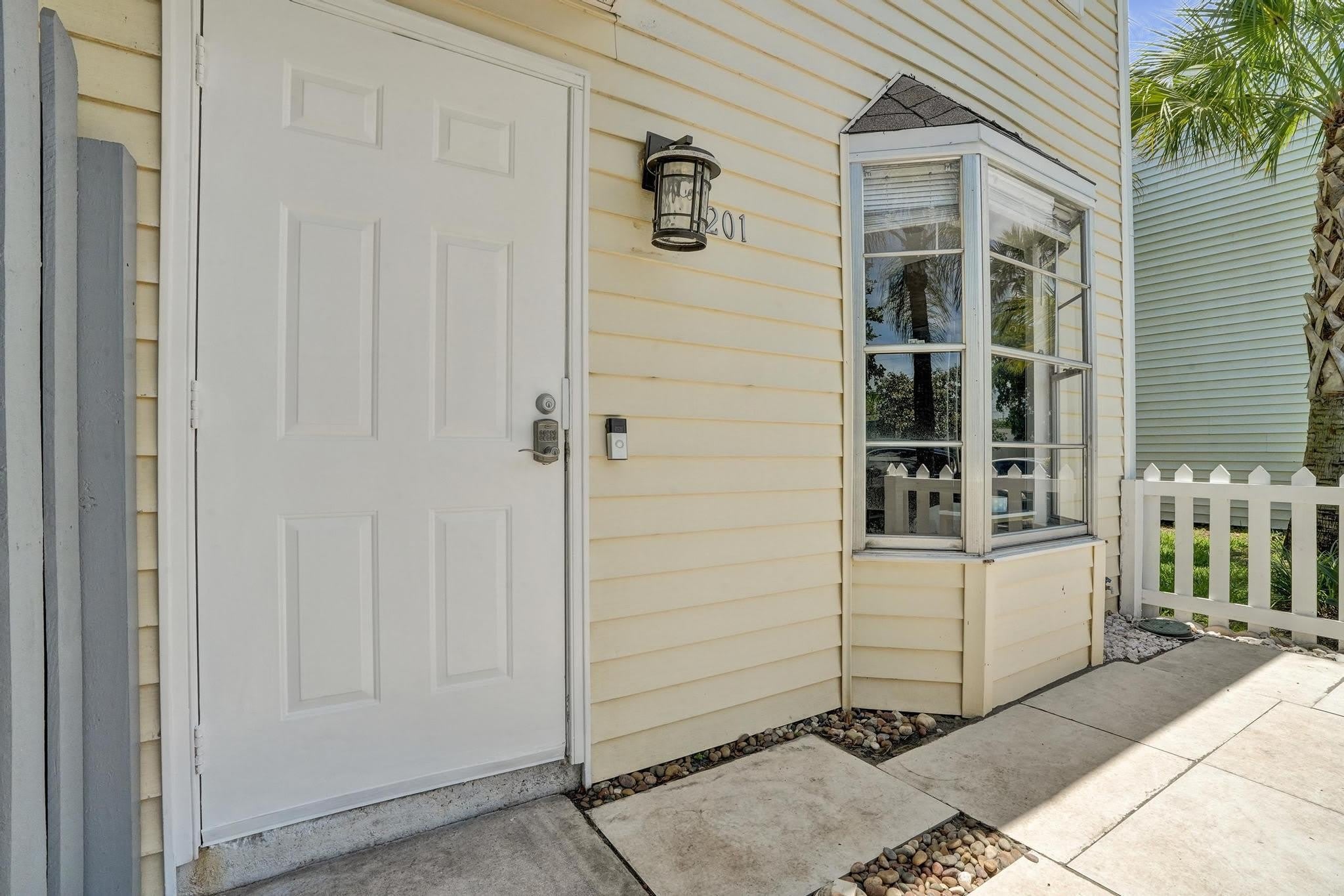 201 SW 3rd Street – photo 2