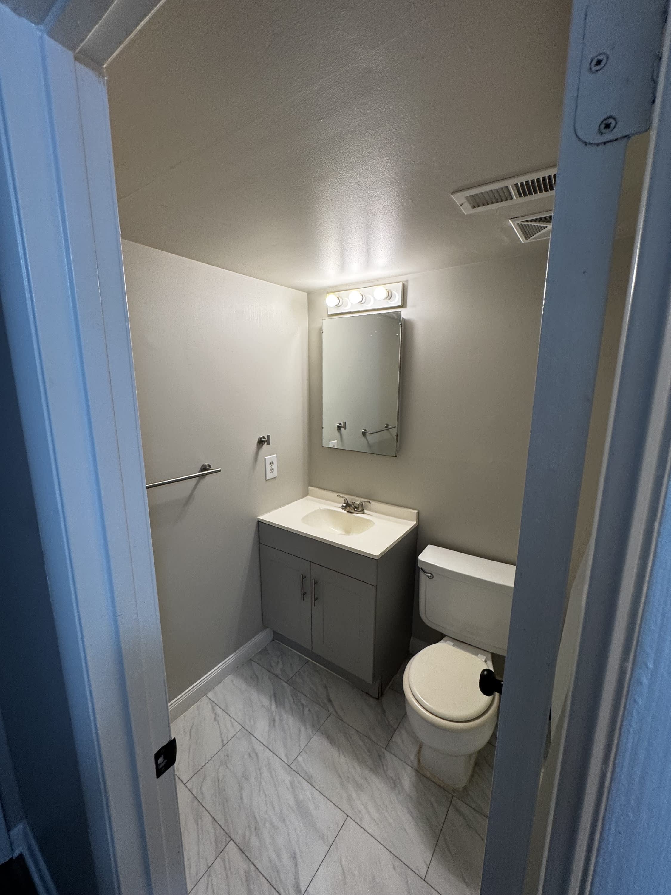 251 Rast St H1 – photo 3