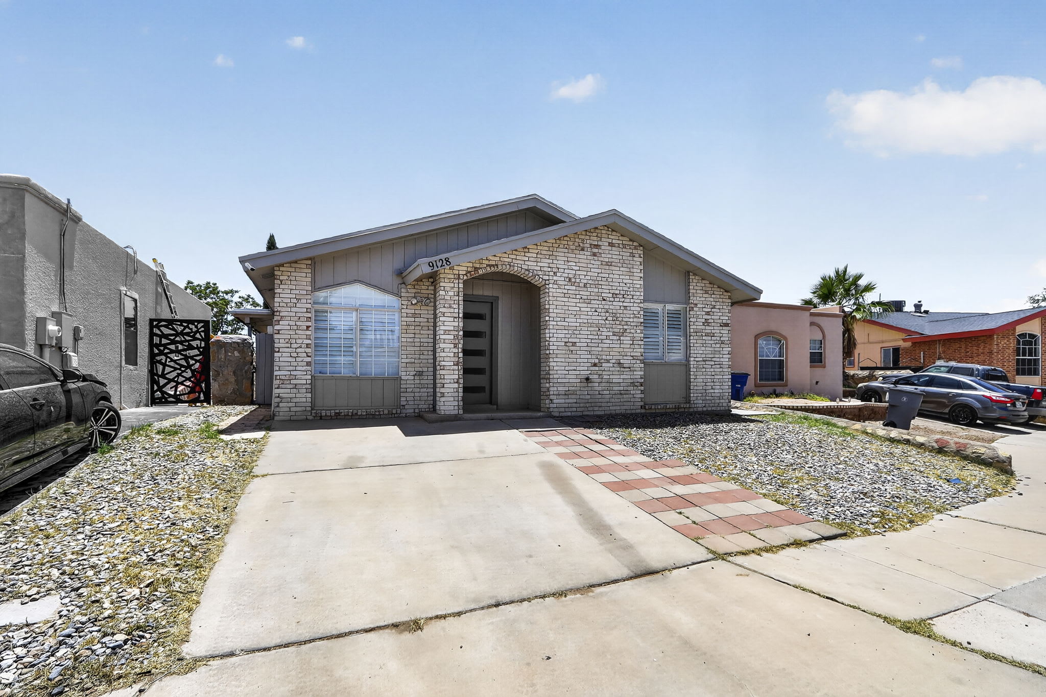 9128 Bur Oak Circle – photo 2