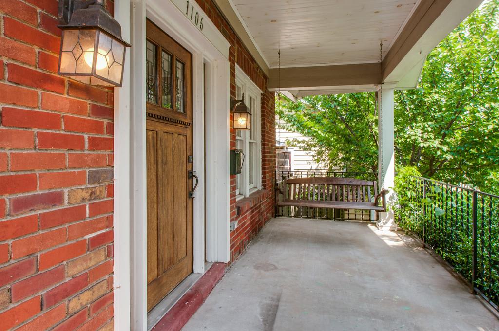 1106 Lawrence Ave – photo 1
