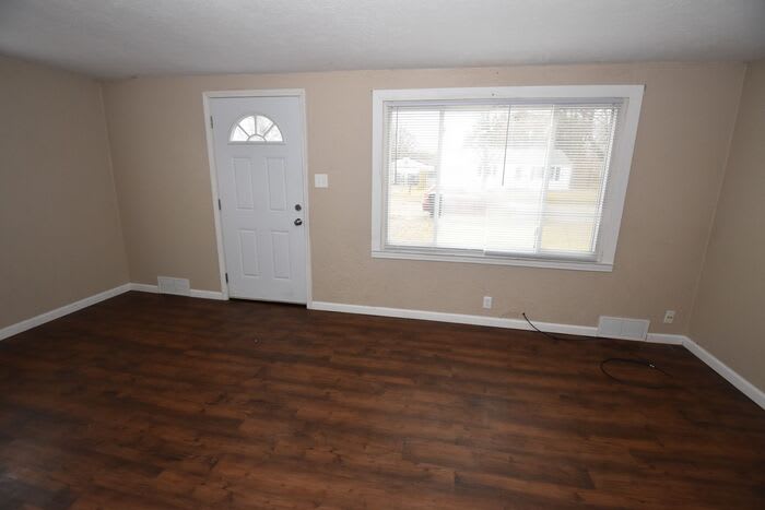 1326 Eastbrook Drive – photo 2