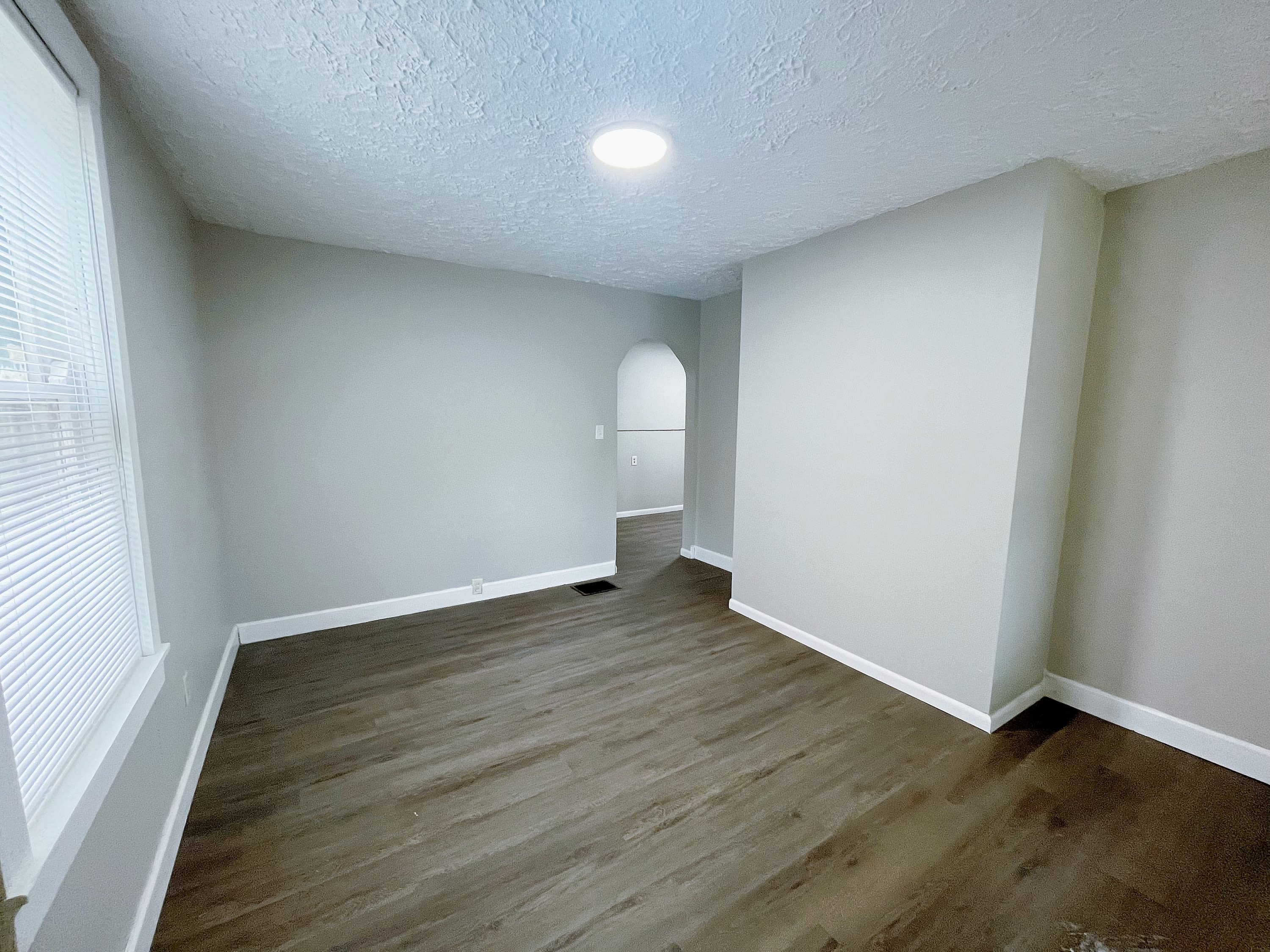 2620 Melrose Avenueunit 1 – photo 5