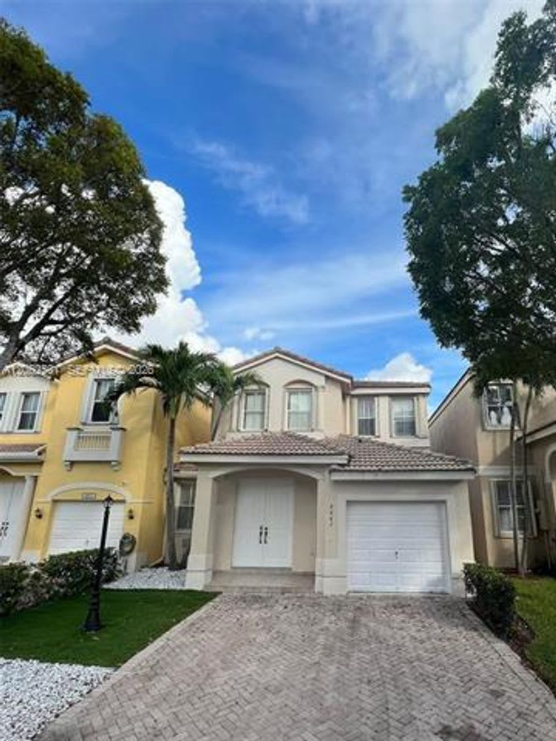 4847 NW 108th Ct # 4847, Doral, FL 33178 – photo 2