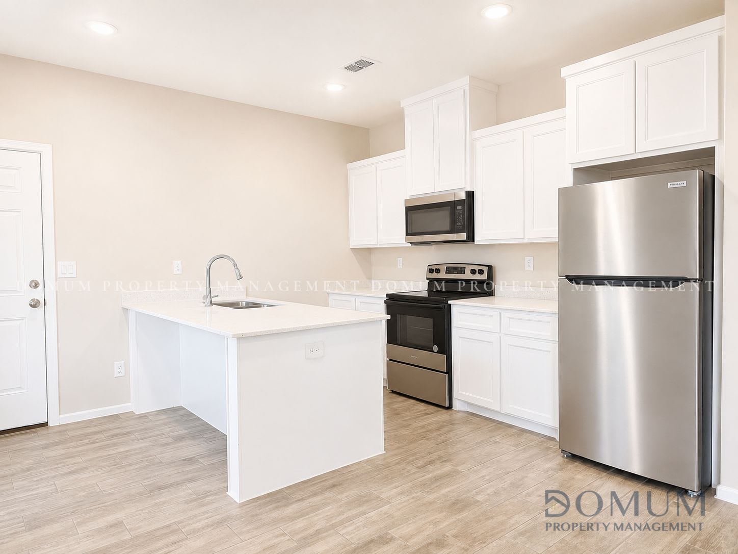 3302 Wolf Creek Avenue 3 – photo 5
