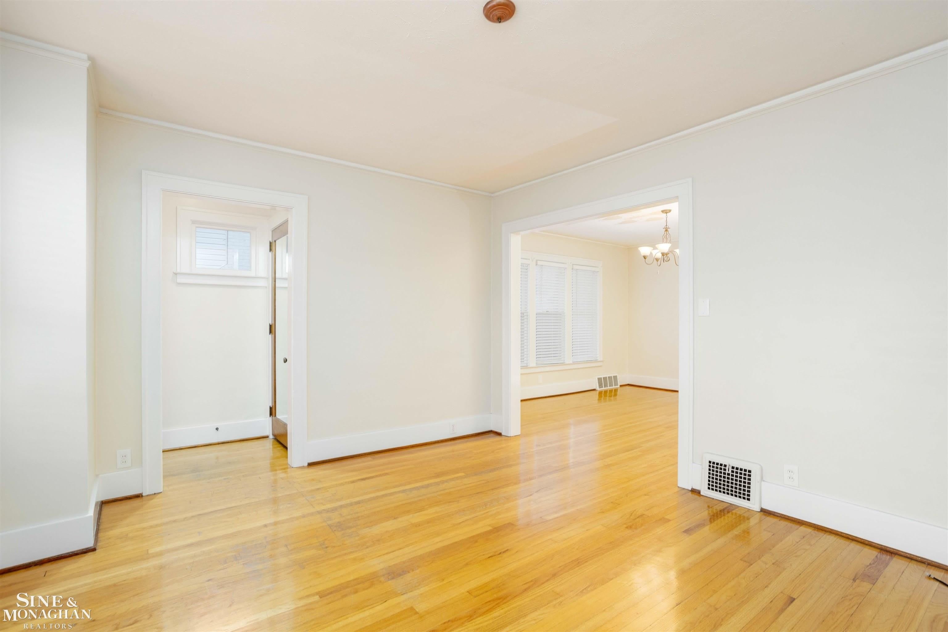 1125 Maryland Street – photo 5
