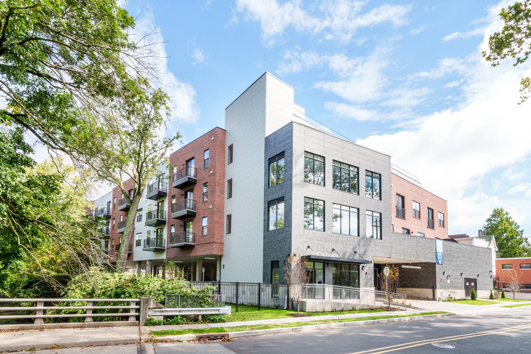 7 West Parker Avenue – photo 1