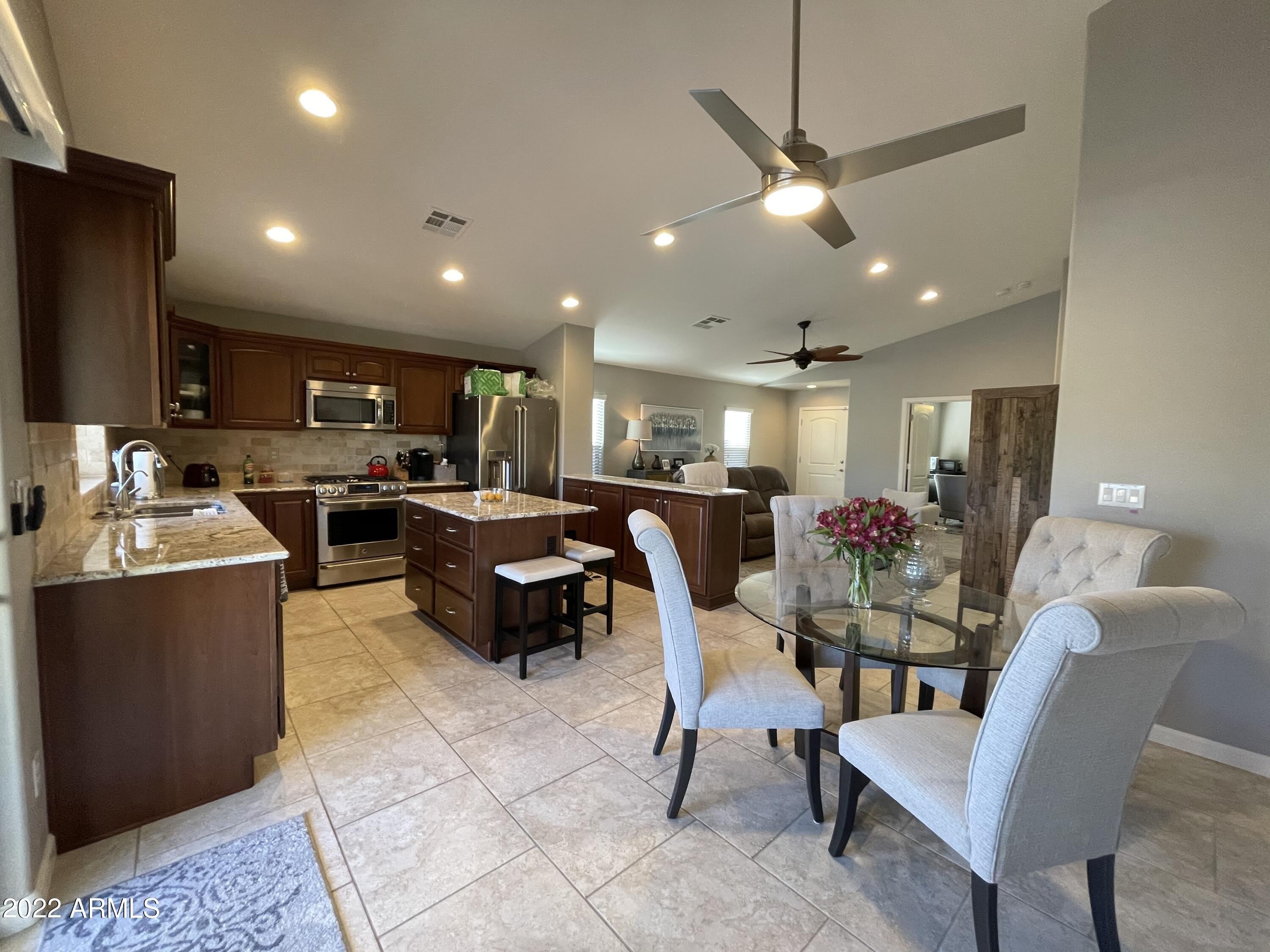 22185 E CALLE DE FLORES – photo 2