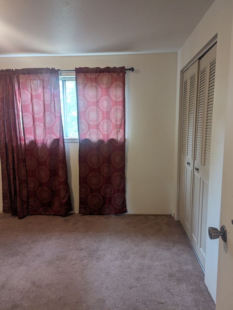 Cure 2 Bd 1 Ba House – photo 4