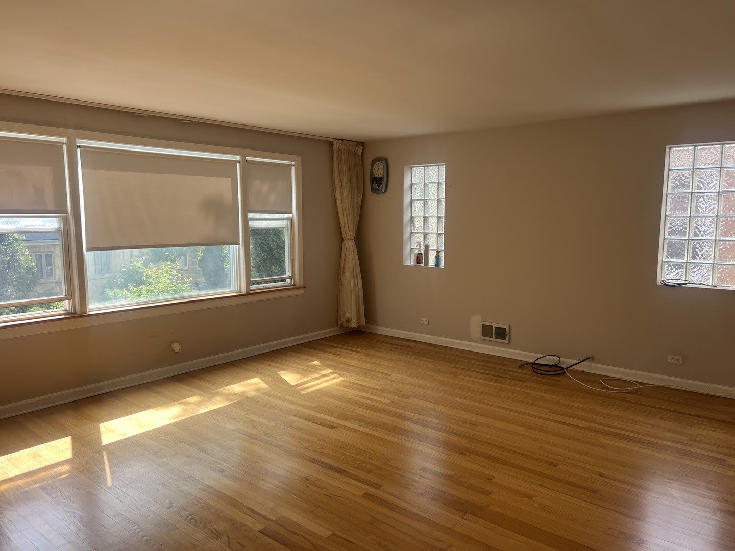 6528 N Rockwell Street – photo 3