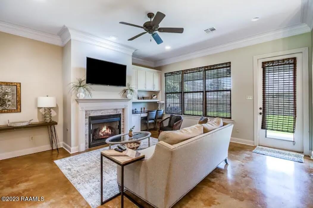 402 E Martial Avenue – photo 3