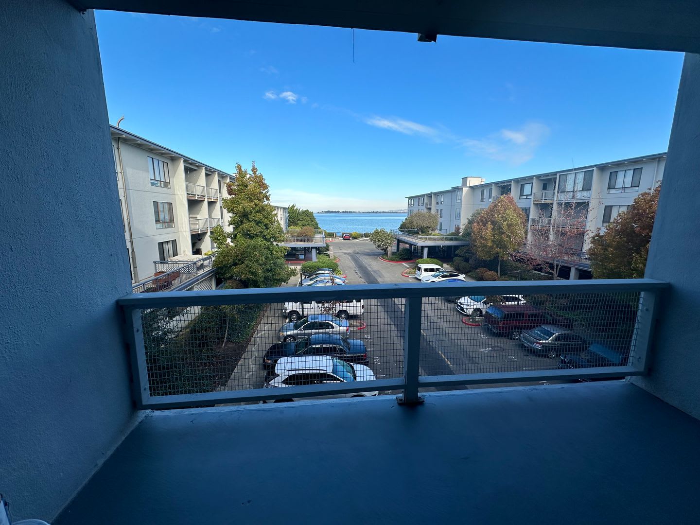 750 Off First Months Rent Two Bedroom Condo Available In Emeryville In Watergate Complex All Brand New – photo 4
