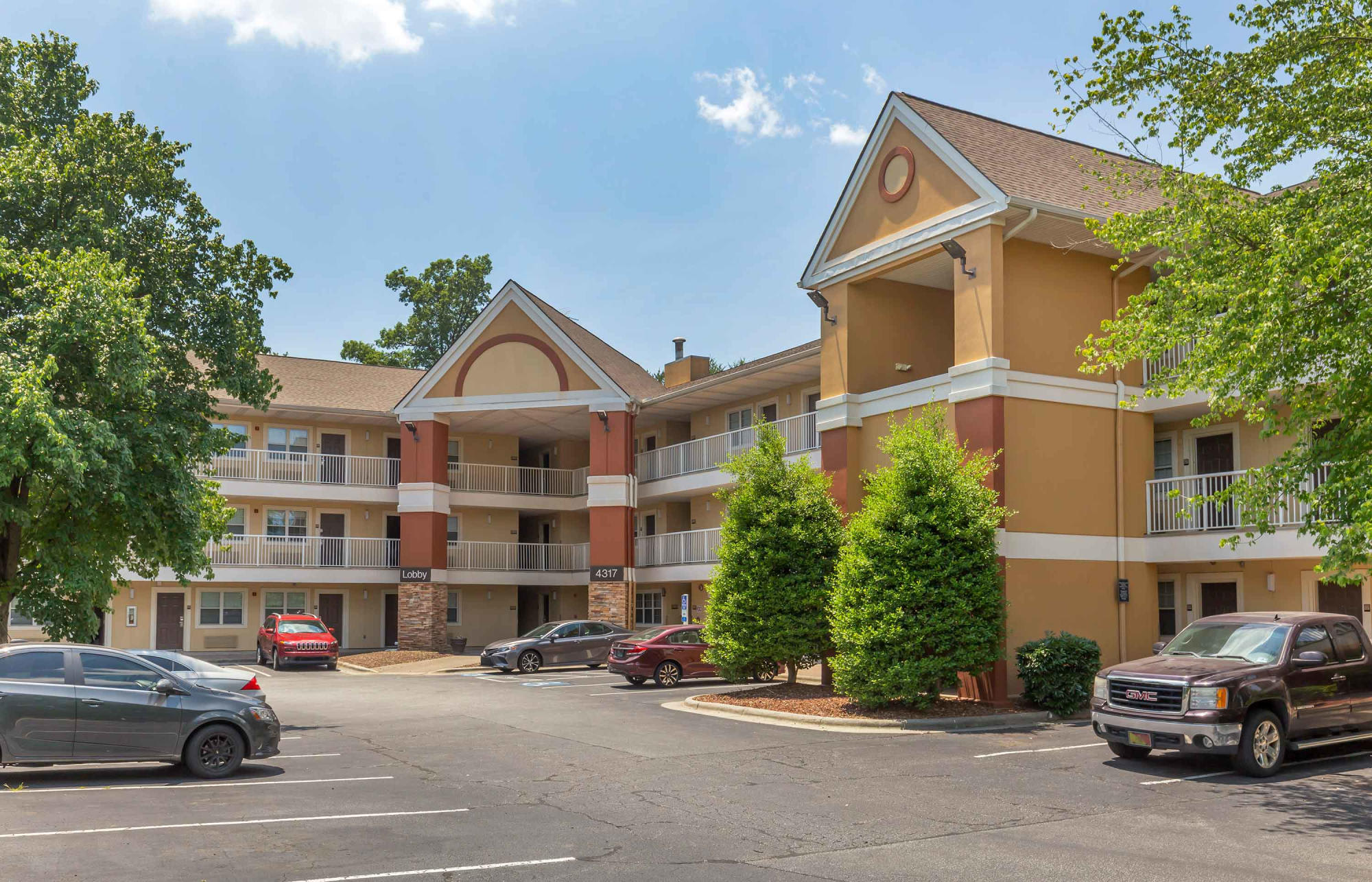 Greensboro – photo 4