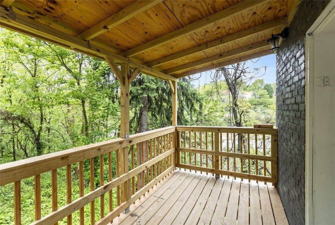 1320 Pioneer Ave – photo 3