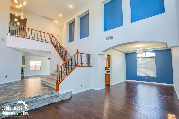 11042 Gammila Drive – photo 3