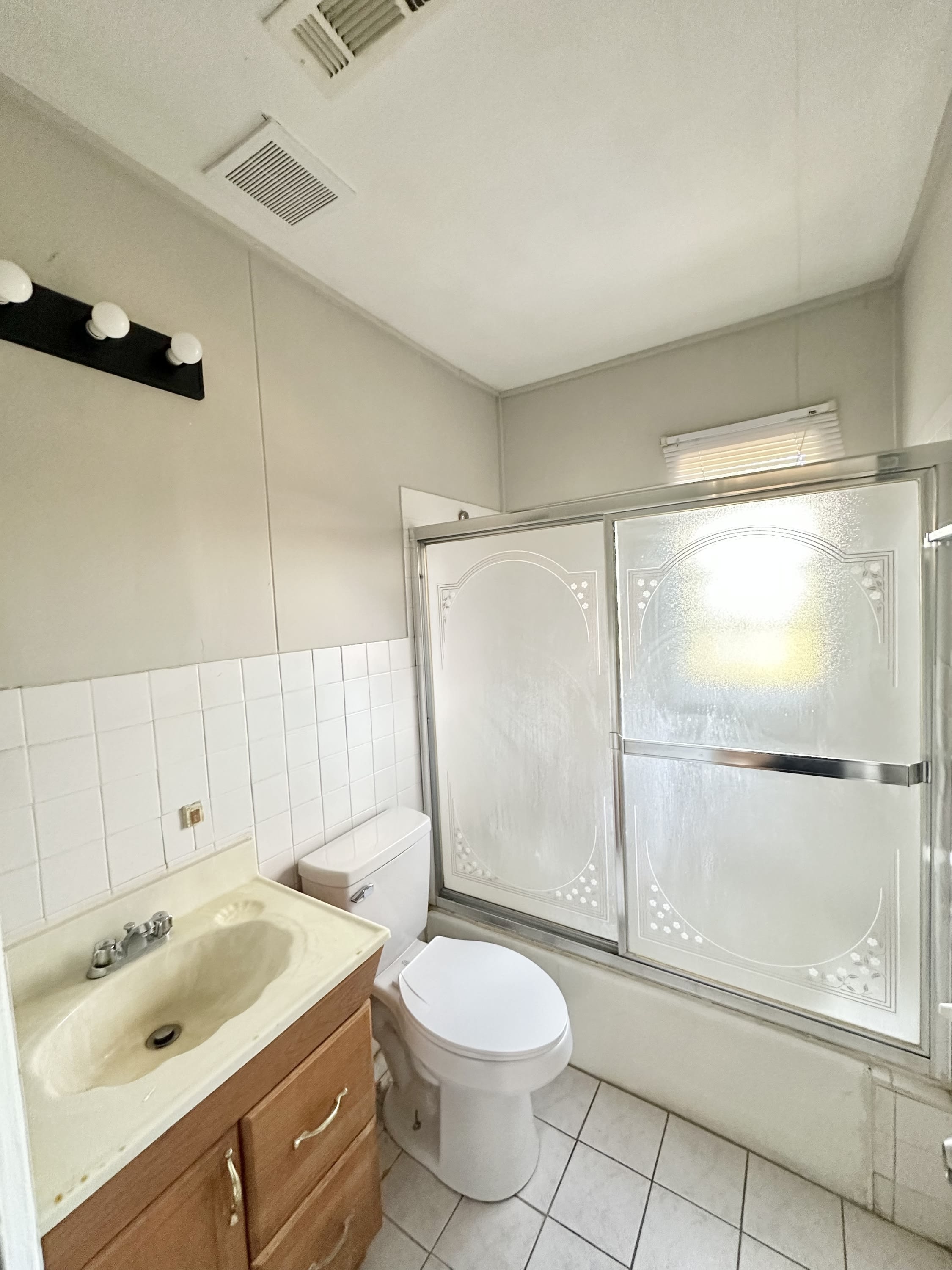 249 Gloria Road Southwest – photo 3