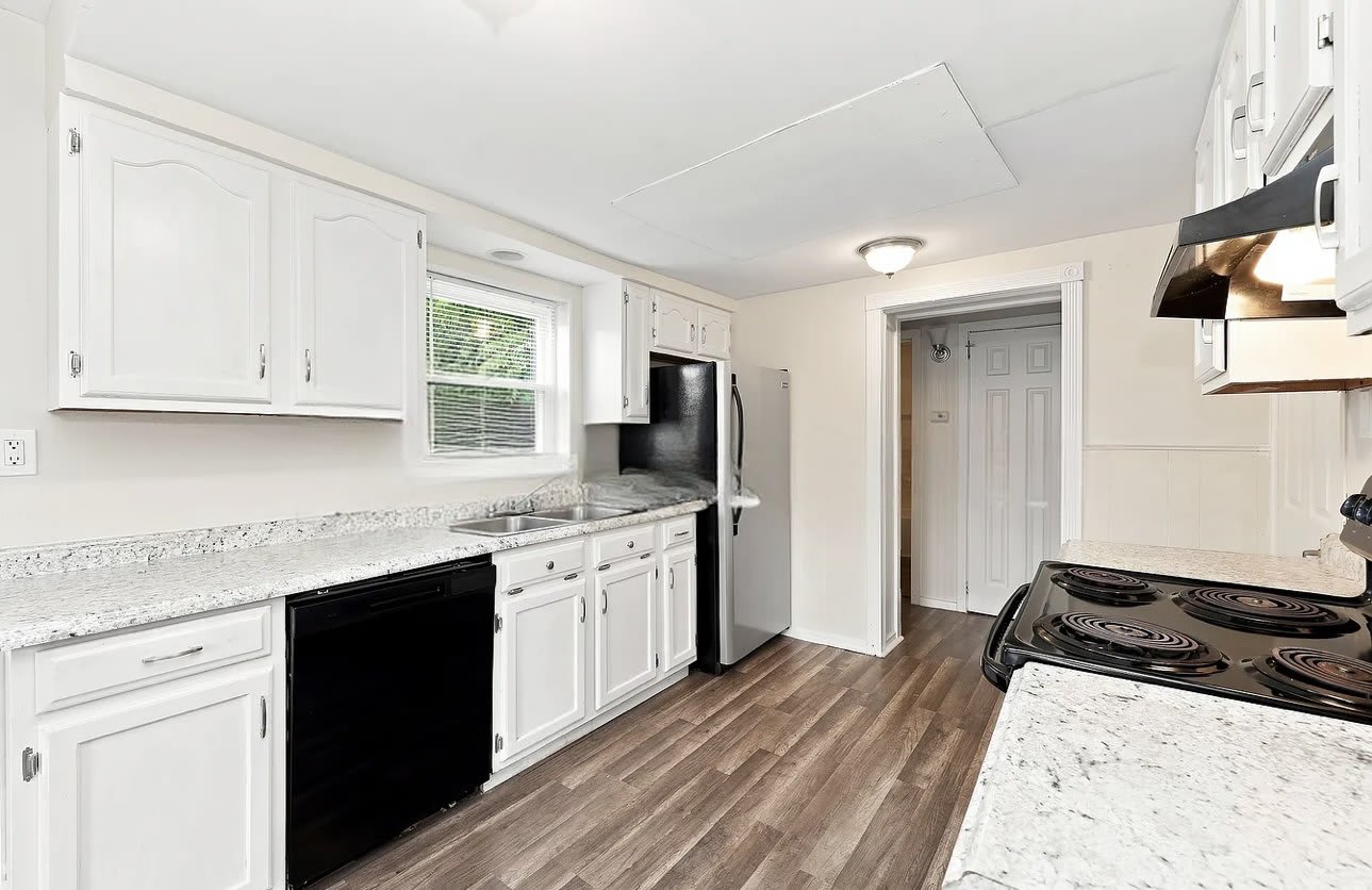14 Pine Hill Dr – photo 2