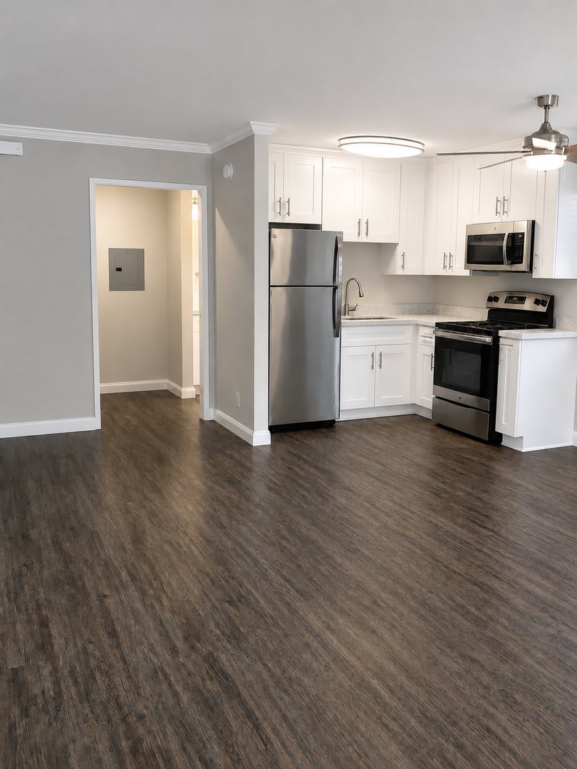 Carlsbad Coast Apts – photo 5