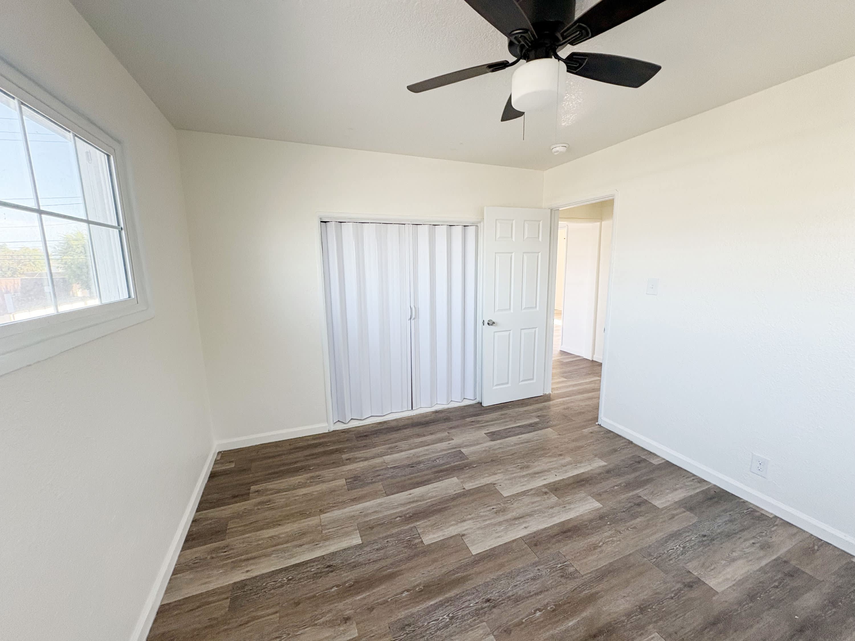 6328 Fishburn Aveunit D – photo 4