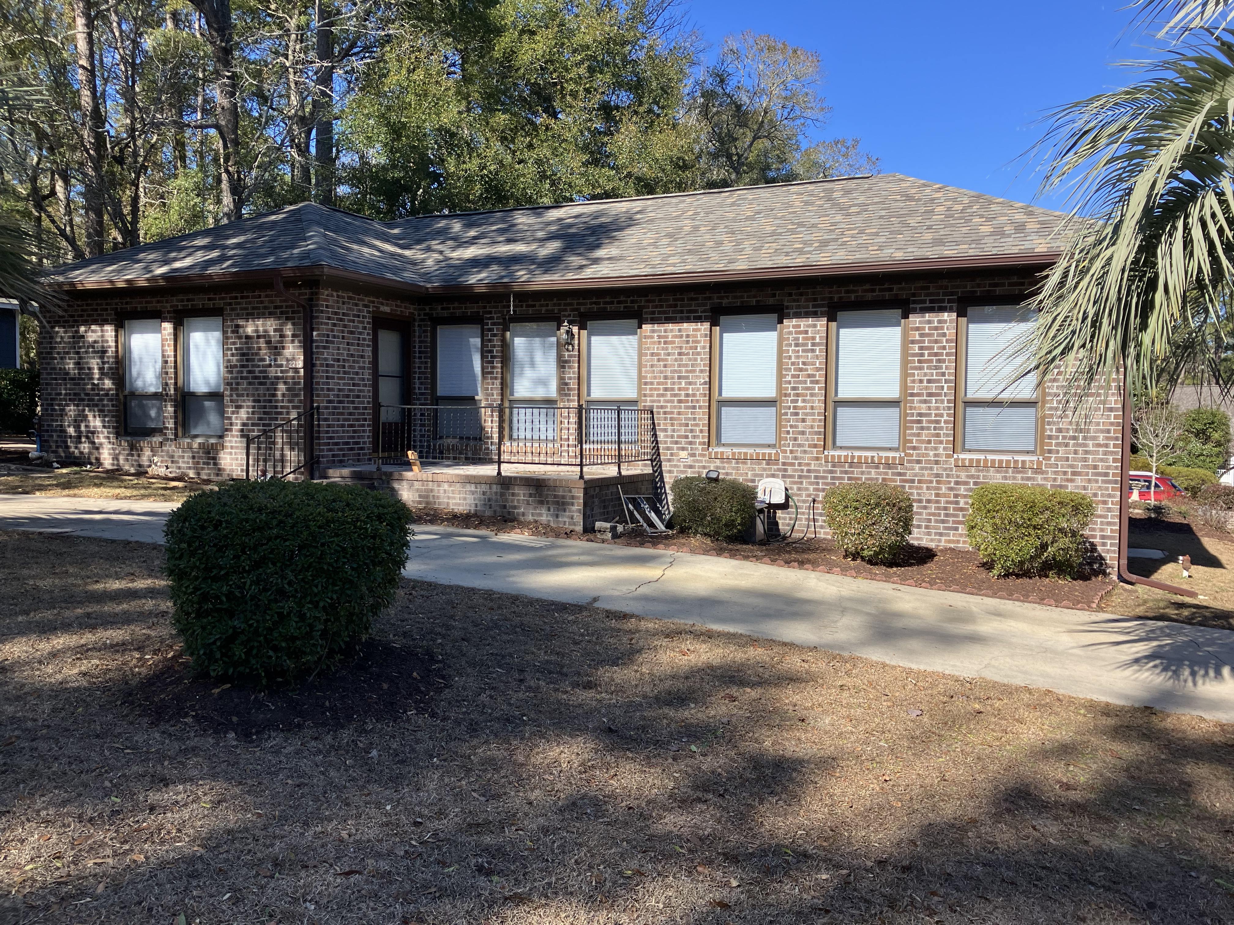 2213 Jefferson Circle – photo 5