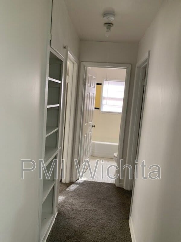 2303 S Belmont St – photo 2