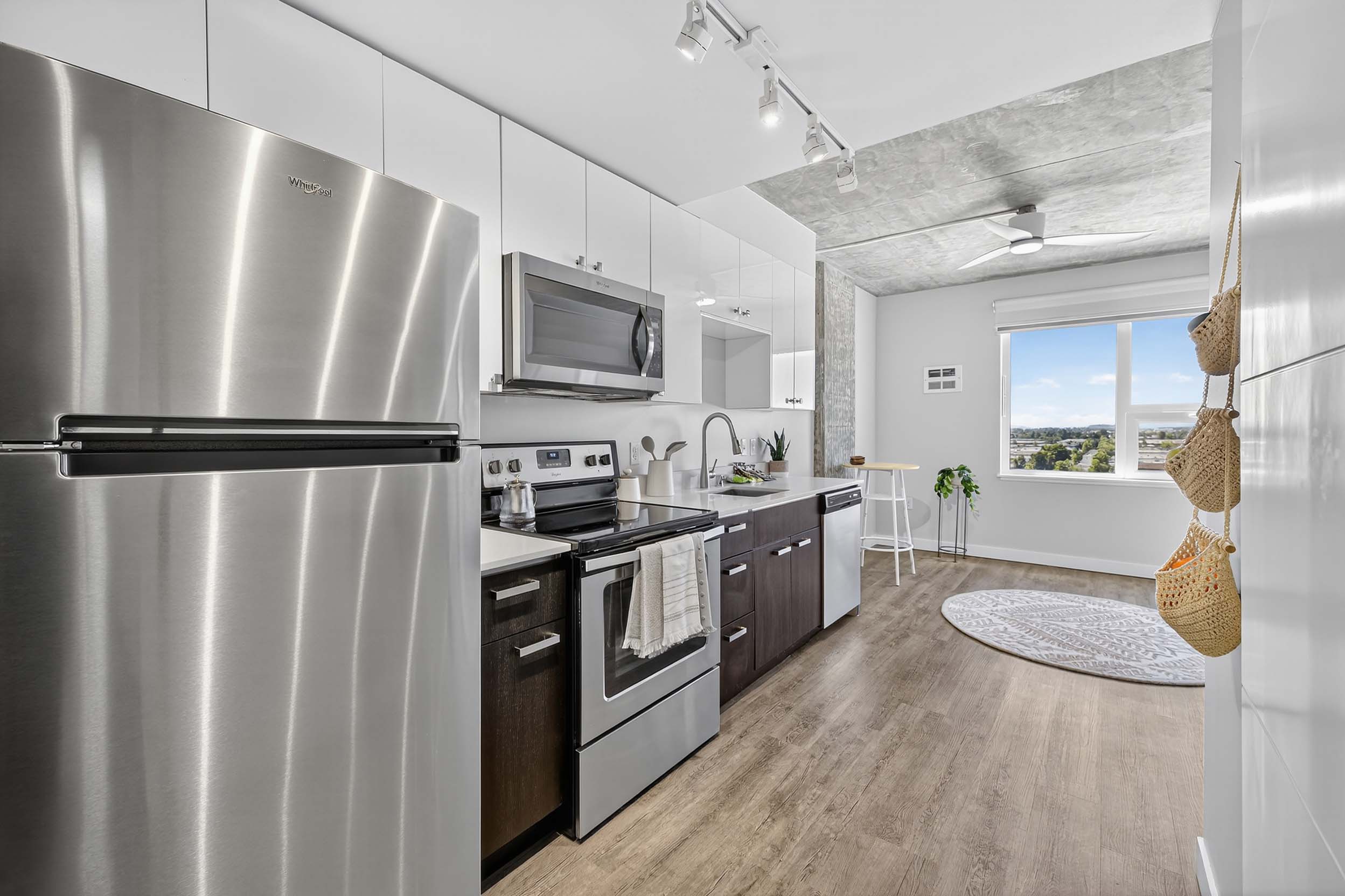 Airmark Apartments – photo 4