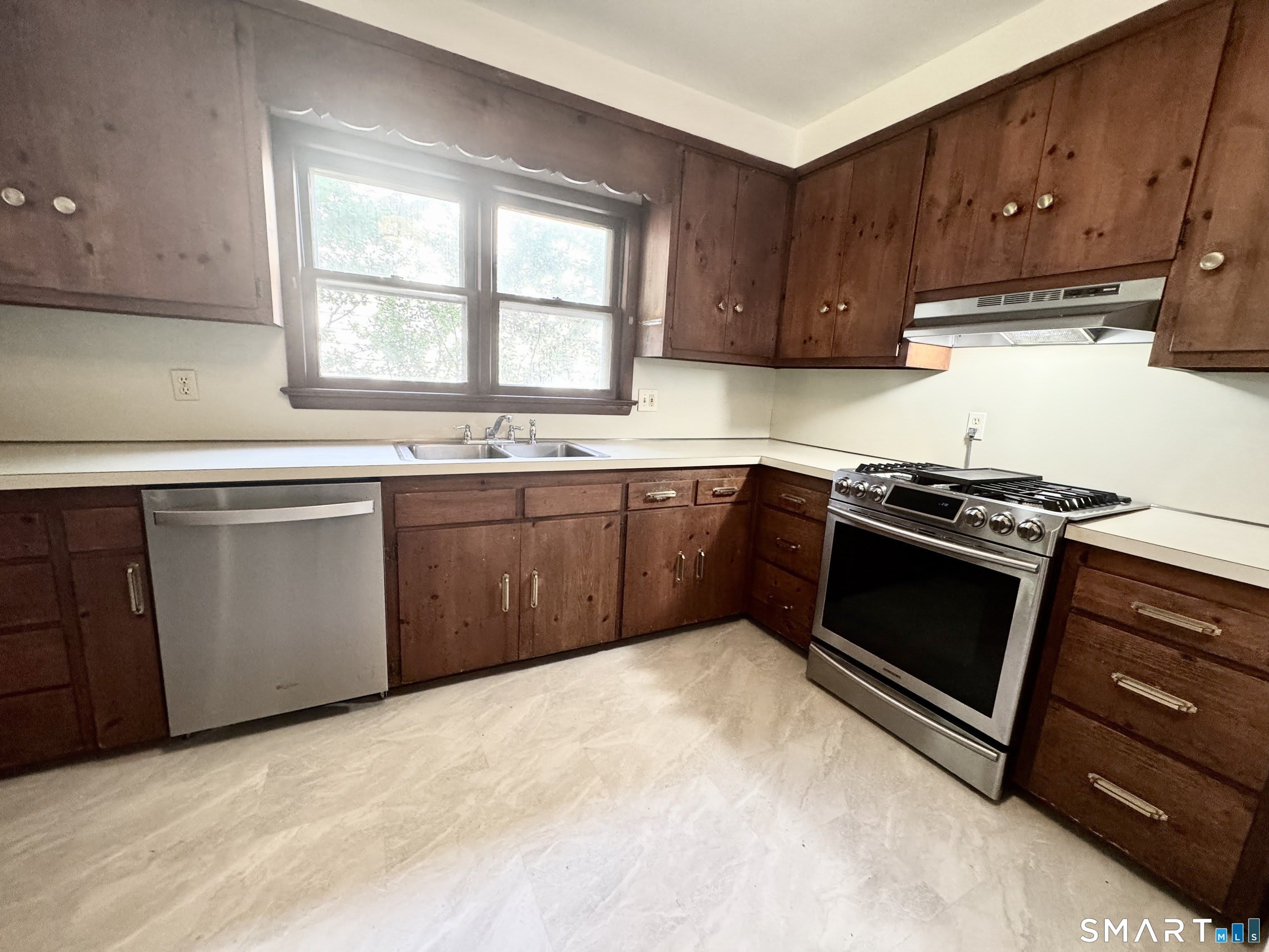 23 Quintard Avenue – photo 3