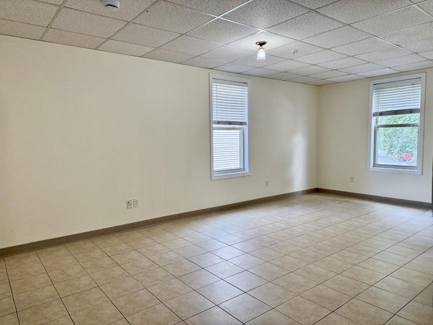 104 Adams St. – photo 3