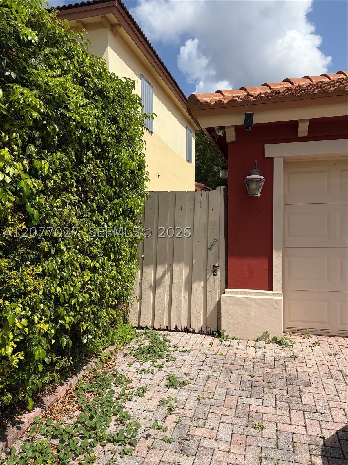 16467 SW 50th Ter – photo 2