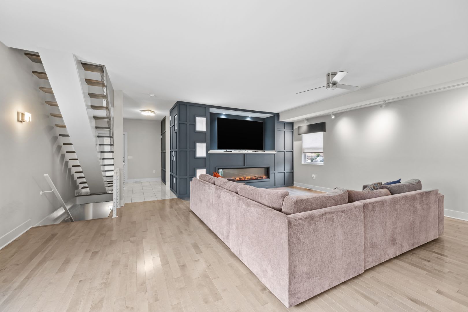 Modern and Spacious: 4 Bedroom / 3 Bathroom House for Rent – photo 4