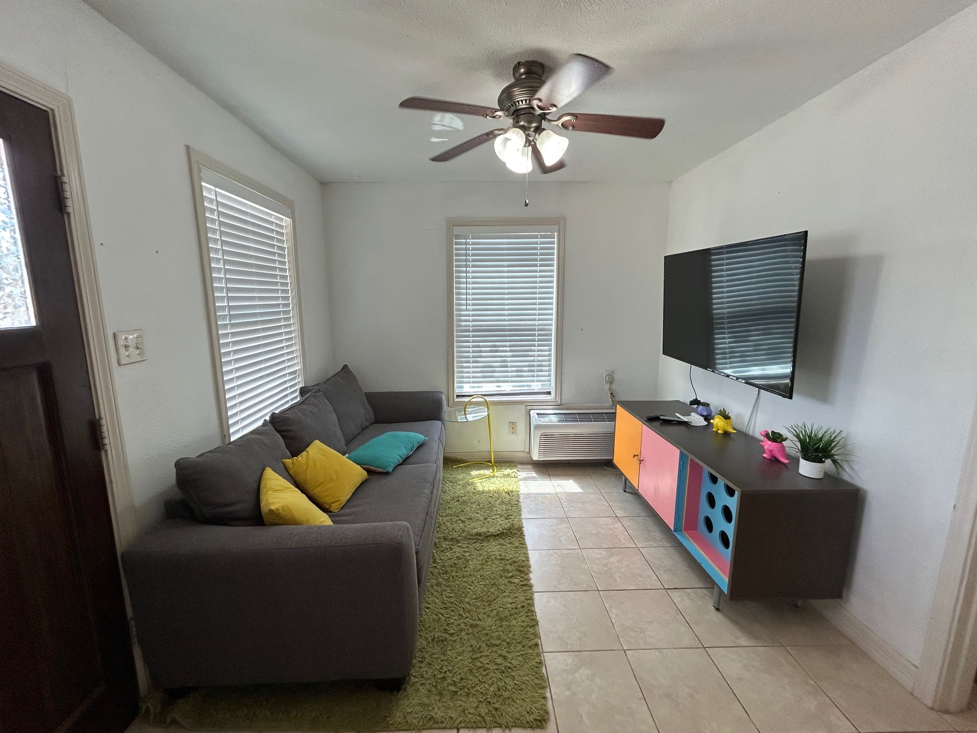 212 Montclair Ave. – photo 2