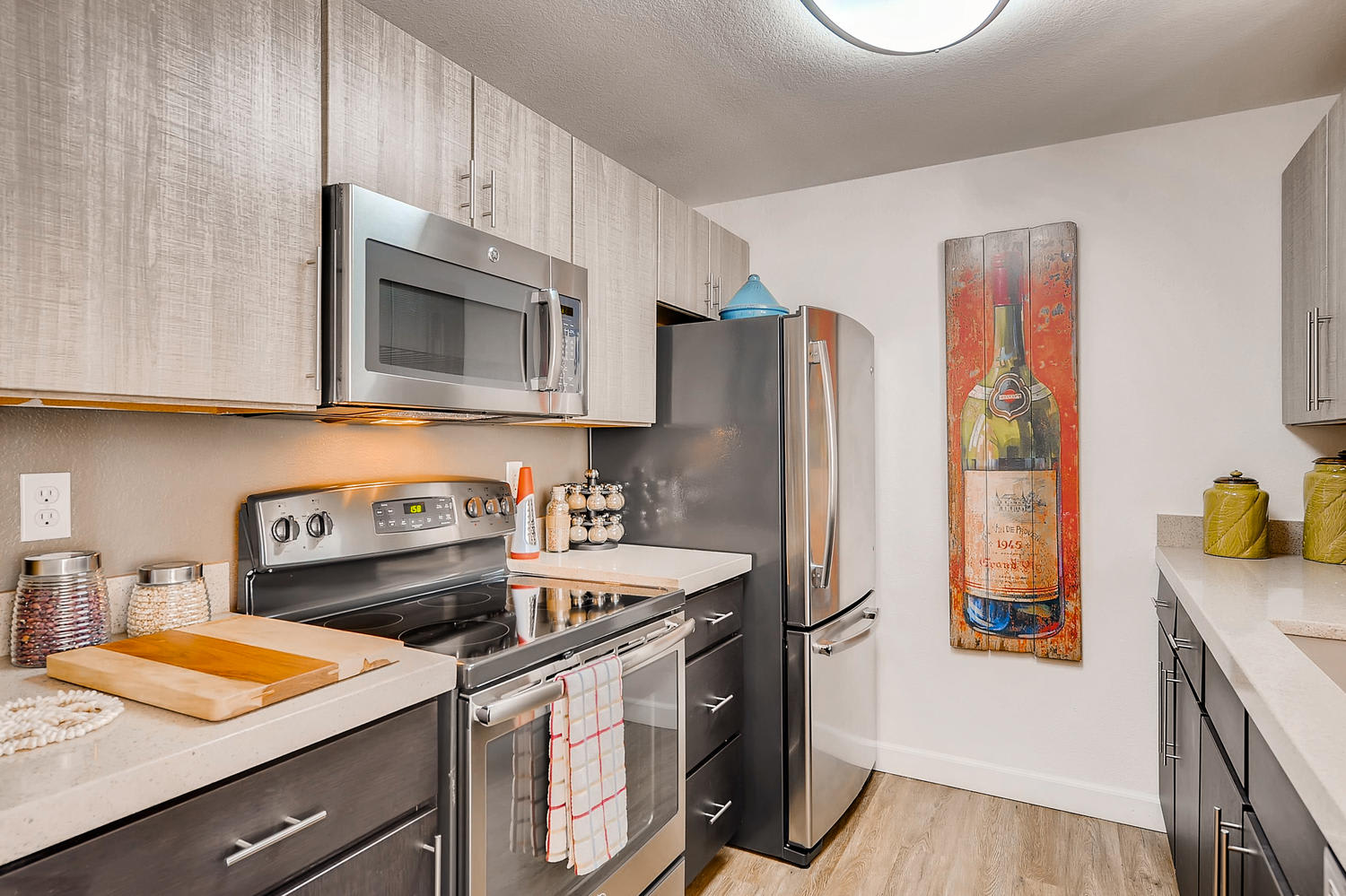 Parker Hilltop Apartments – photo 1
