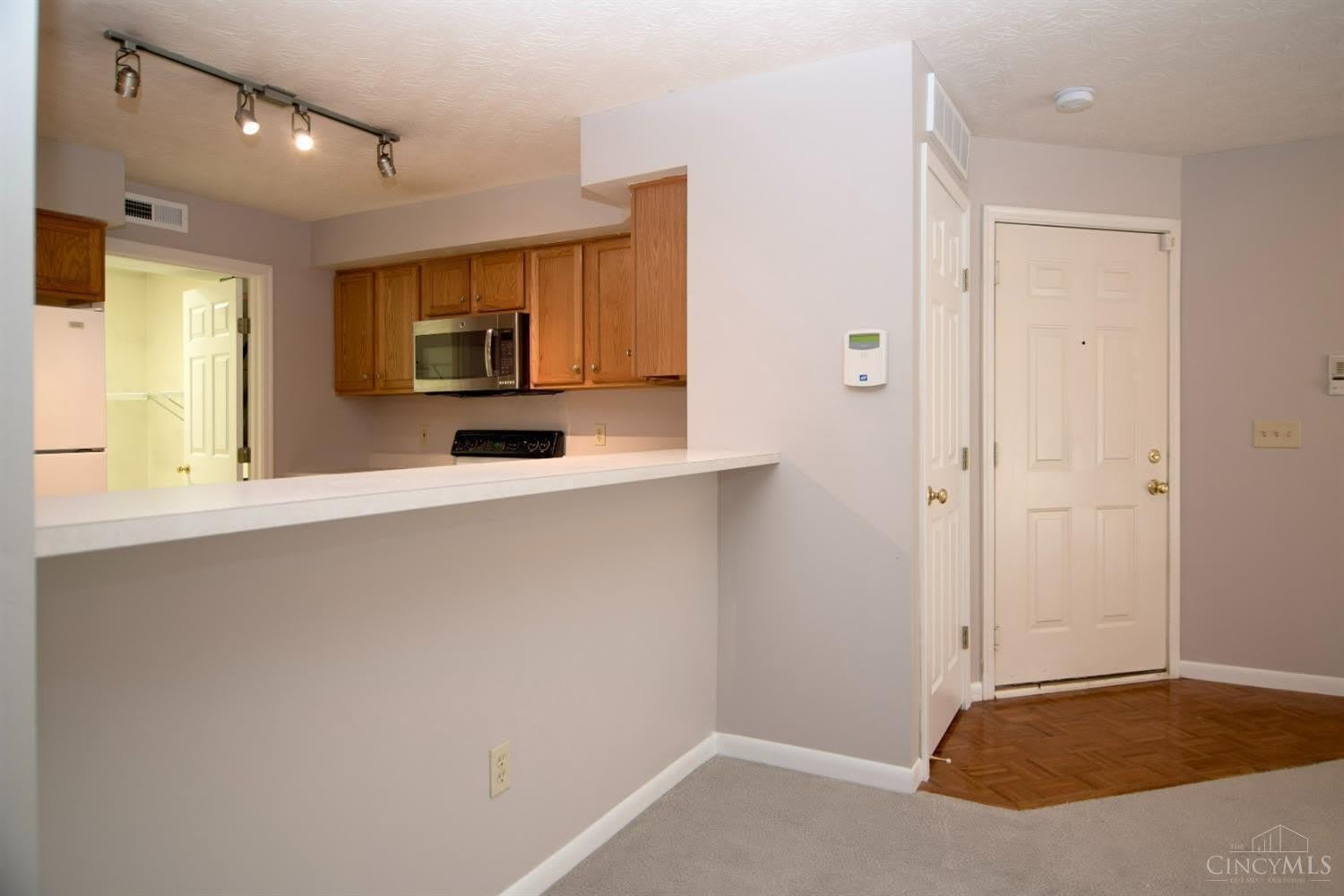 870 Southmeadow Circle – photo 4
