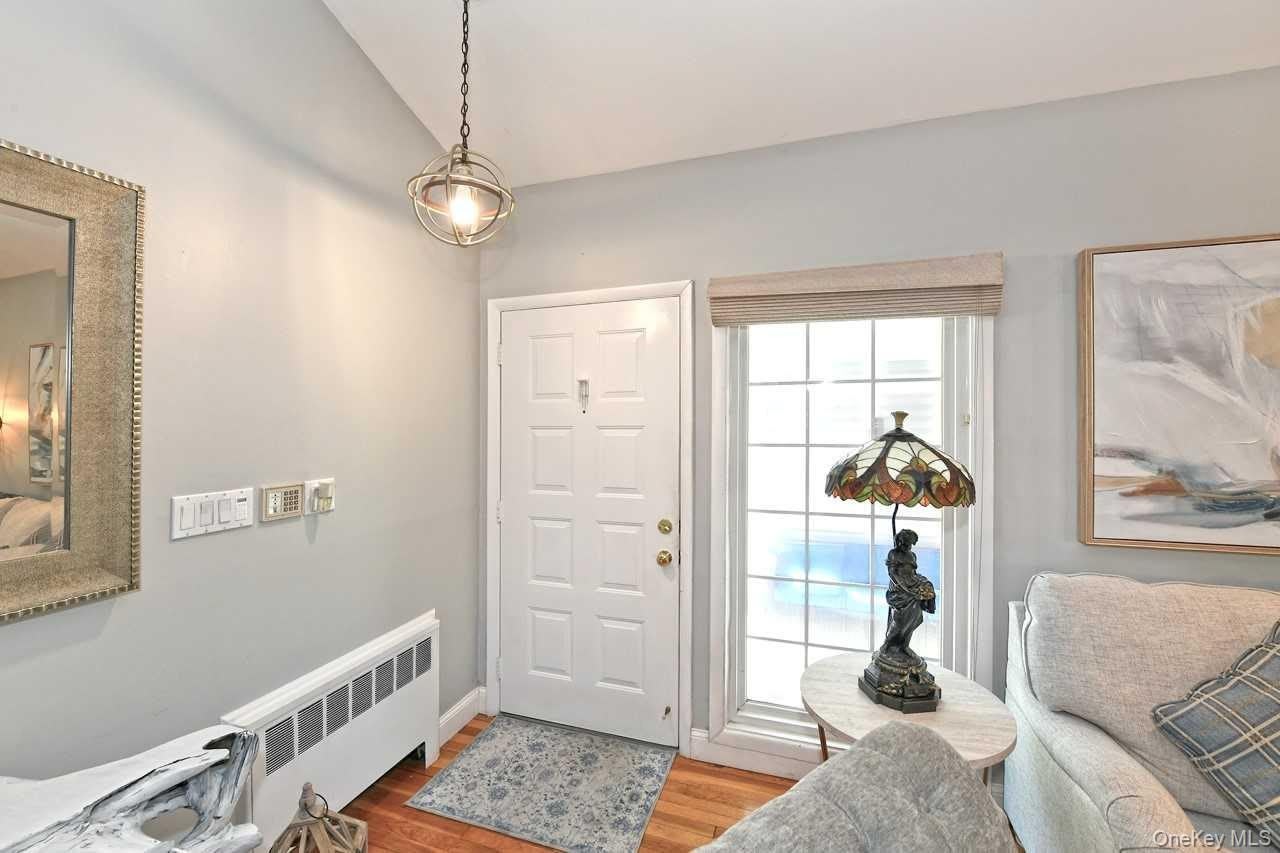 18 Shelter Hill Road – photo 5