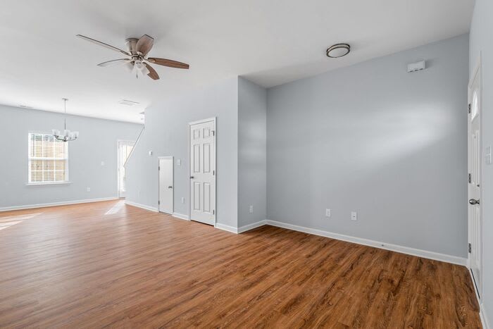 3420 Littlefield Way – photo 5