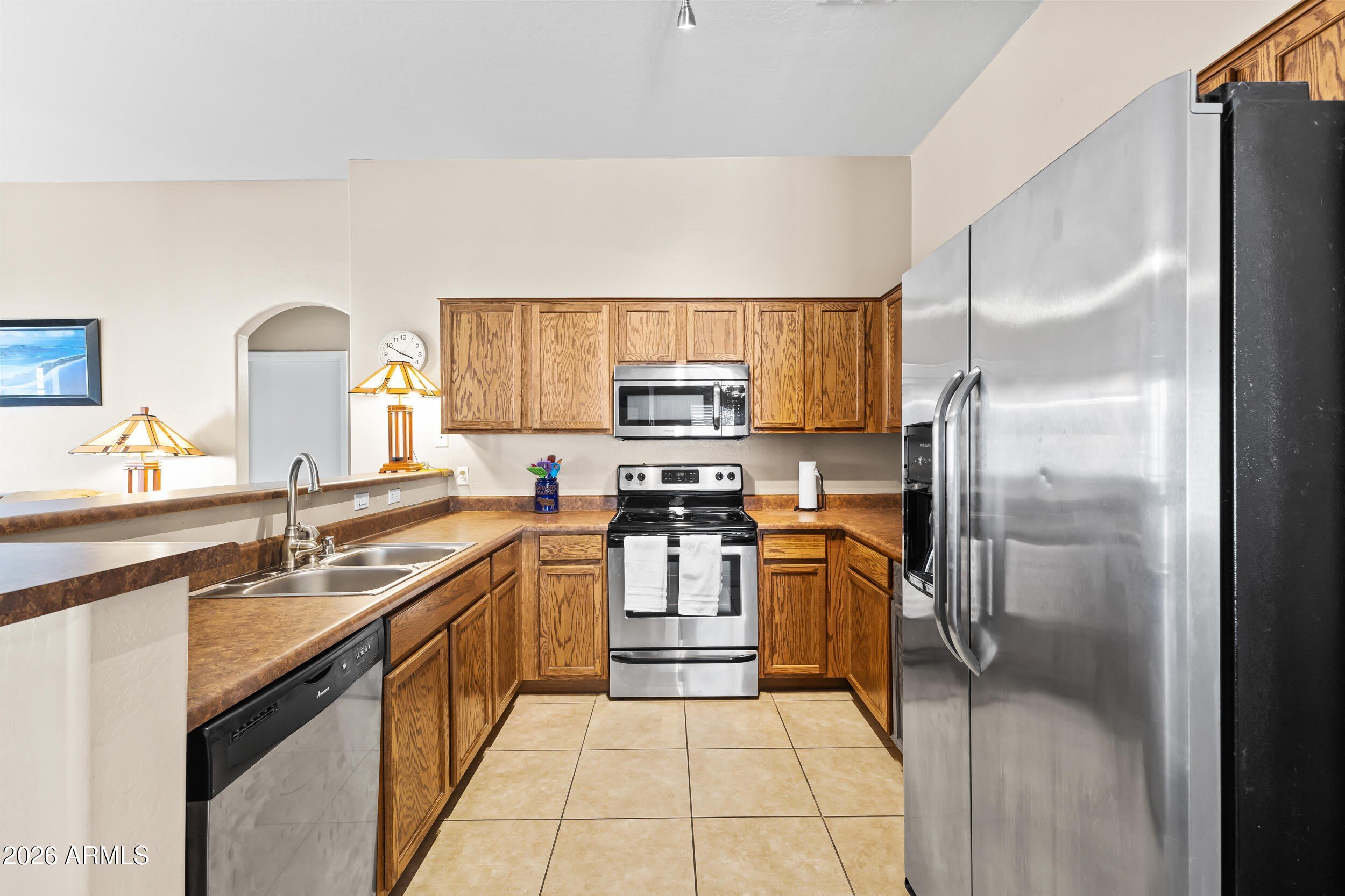 2150 E BELL Road – photo 3