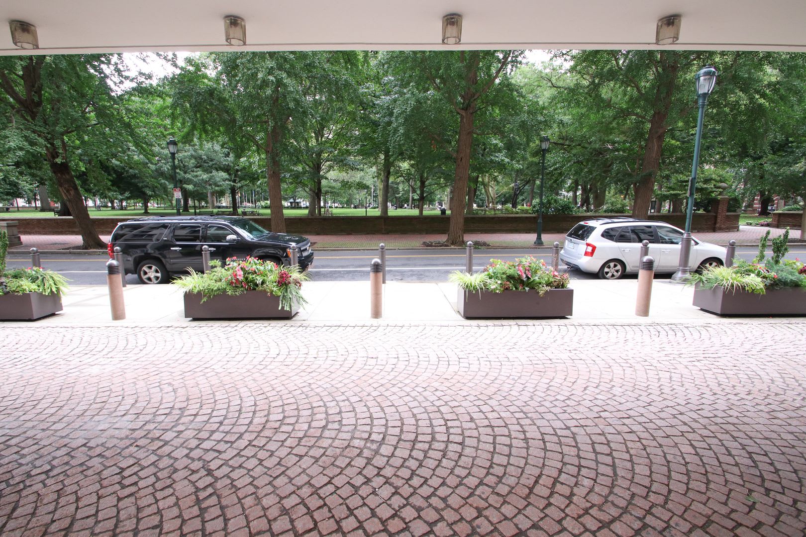Luxury 1 Bedroom With Balcony Pool City Views Hopkinson House – photo 2