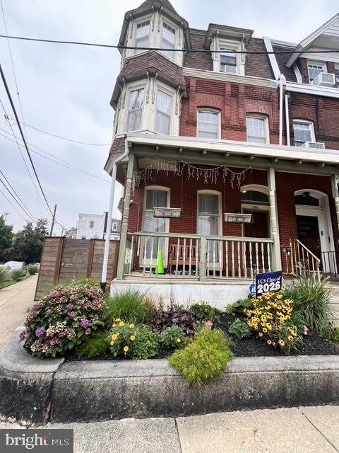 3100 MOUNT VERNON Street – photo 2