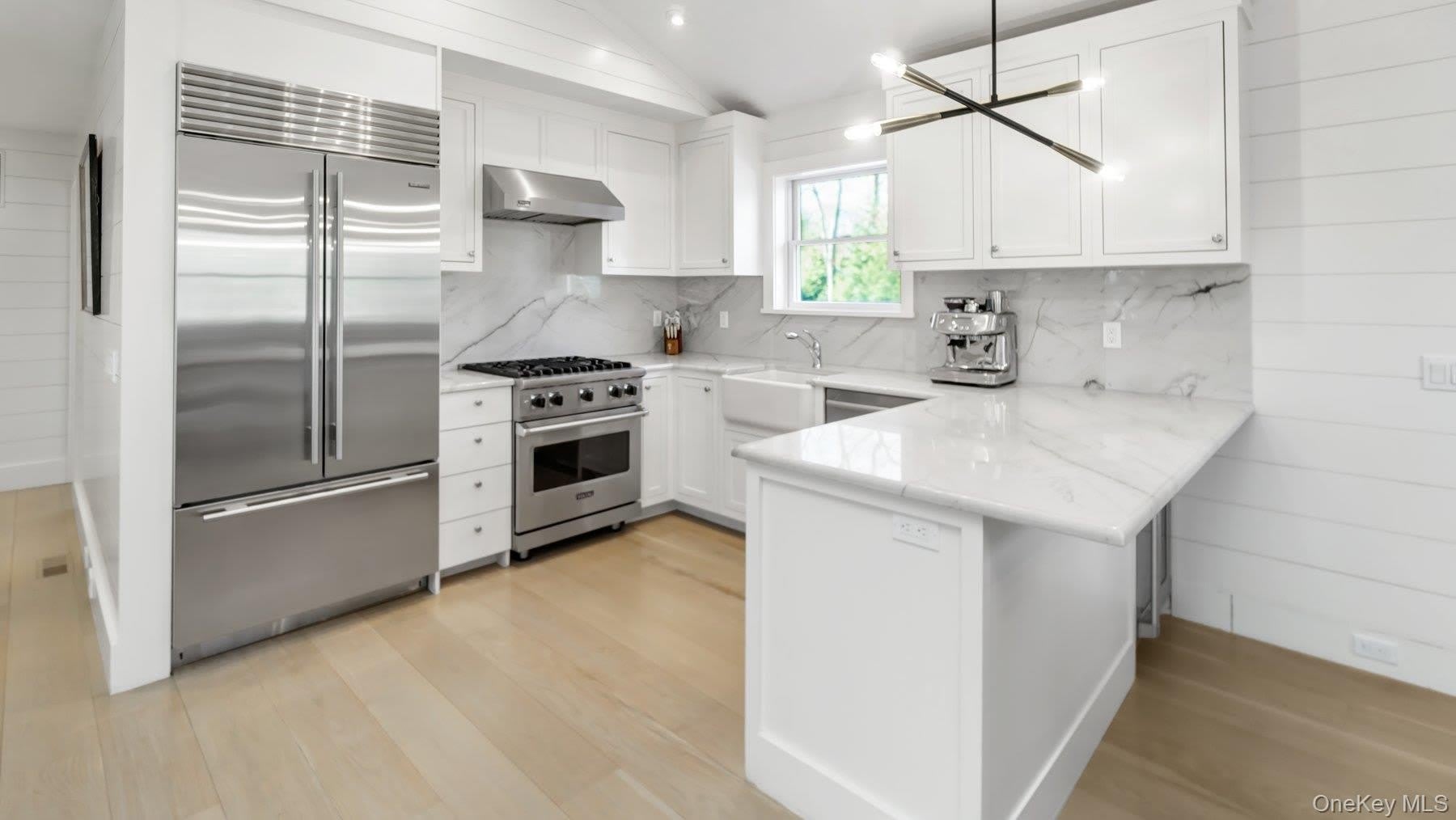 66 Crystal Drive – photo 5