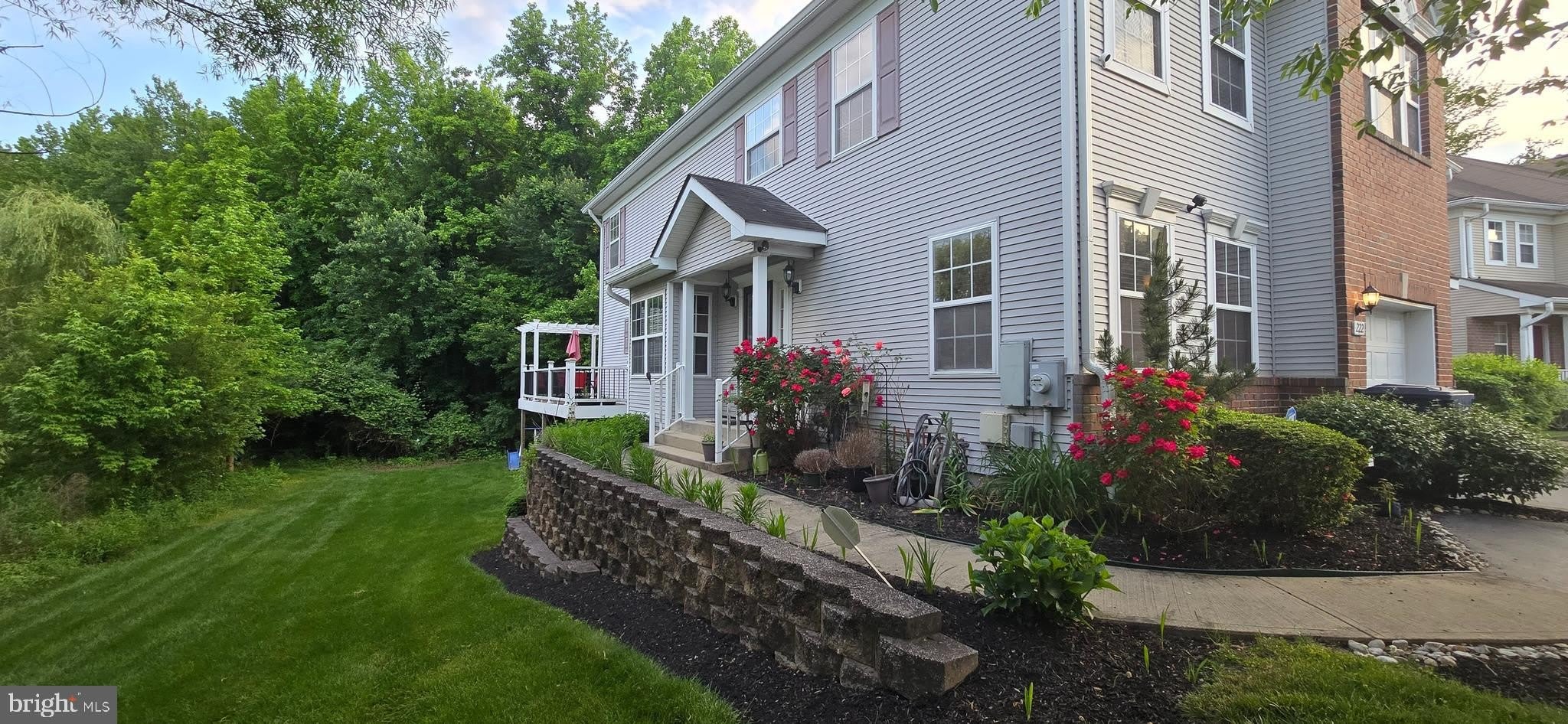 222 FOUNTAYNE Lane – photo 2