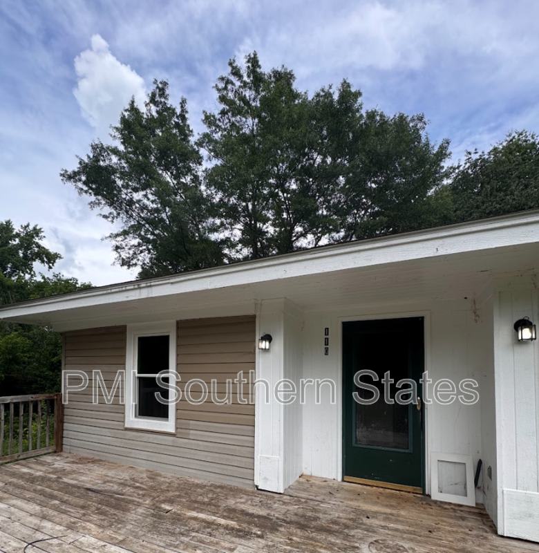 110 Stone Creek Dr – photo 2