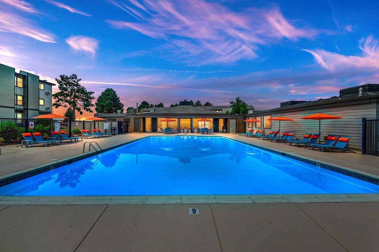 Westridge Apartments – photo 1
