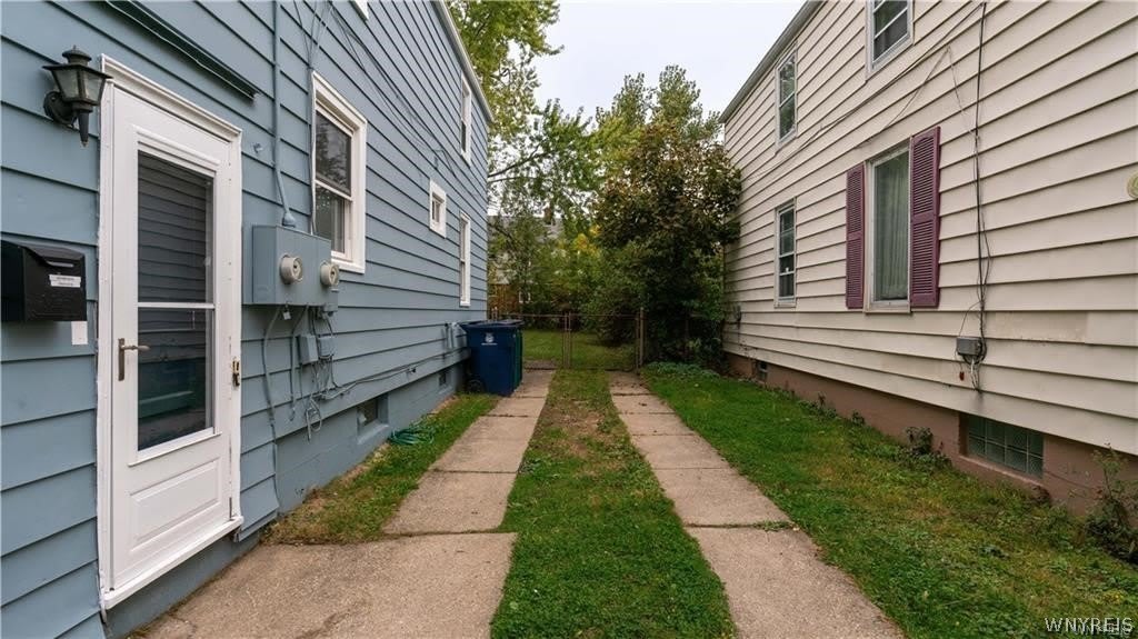 123 Kimberly Avenue – photo 3